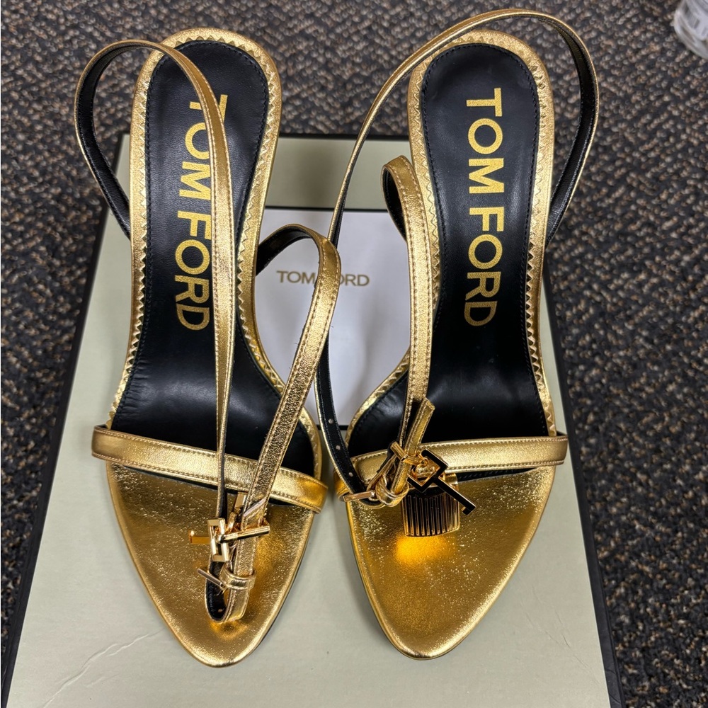 TOM FORD LAMINATED NAPPA LEATHER PADLOCK POINTY NAKED SANDAL